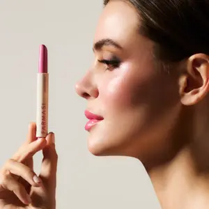 https://content.farmasi.ca/Product/1002592_64_4.webp
