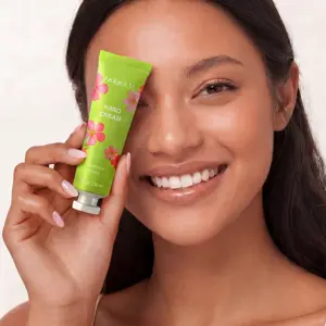 https://content.farmasi.ca/Product/1002797_64_4.webp